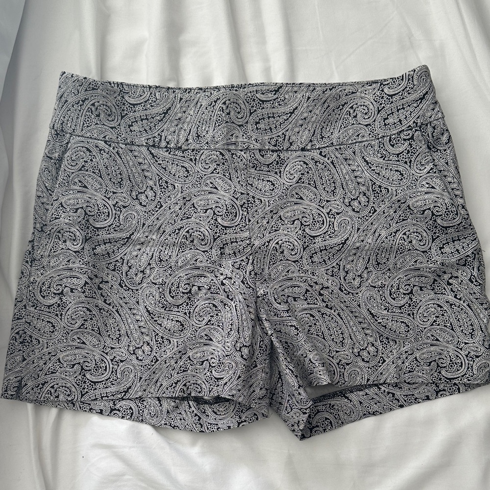Elegant Paisley High Waist Women's Shorts